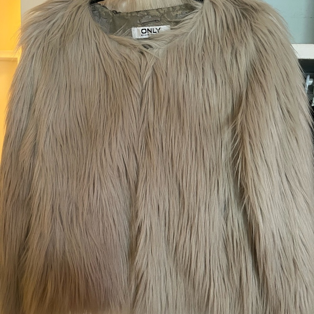 ONLY Women's Plush Teddy Jacket - Cream